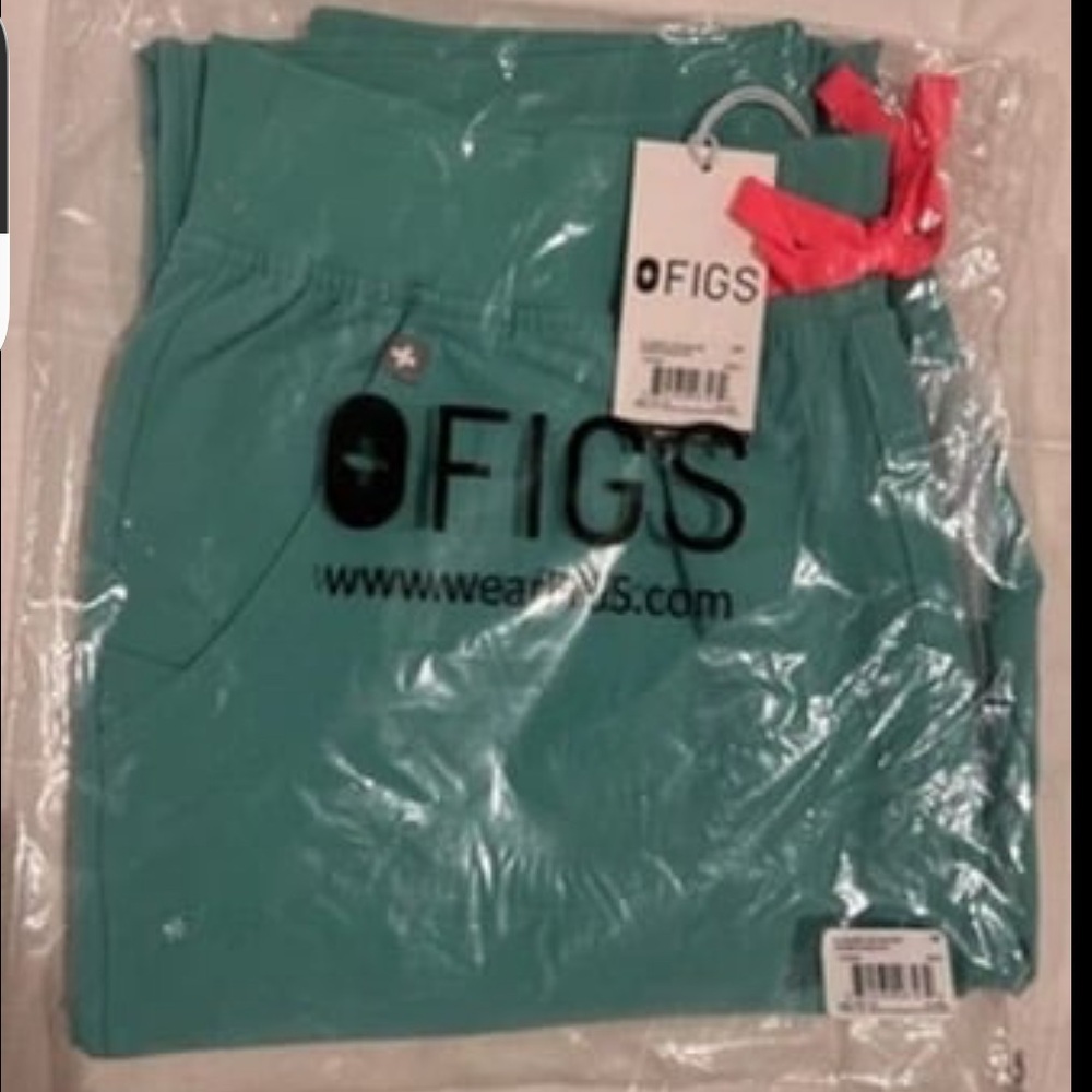 Figs Scrub Pants, Surgical Green, HW M/Petite